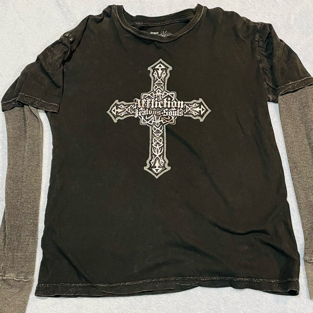 Affliction Size L